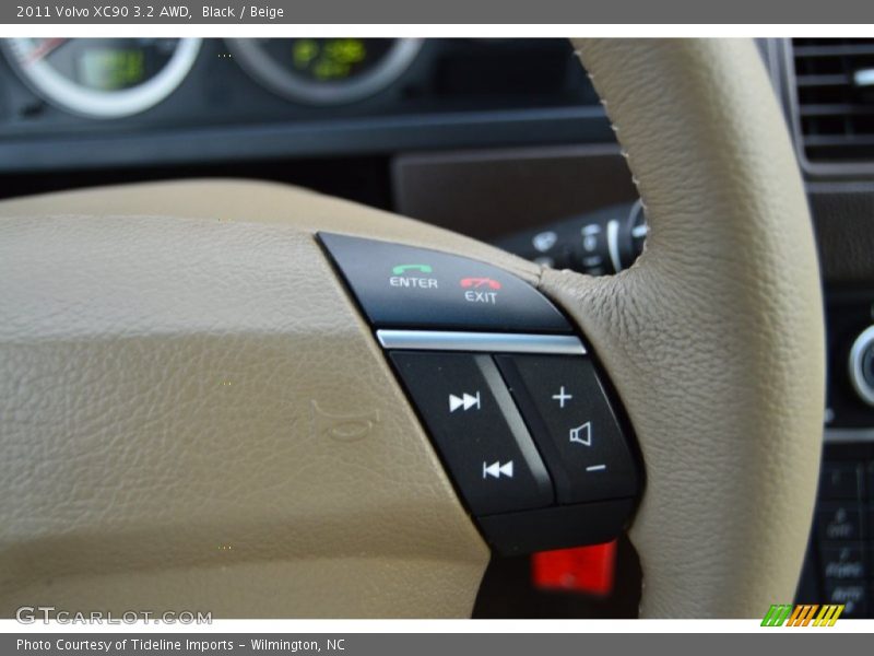 Black / Beige 2011 Volvo XC90 3.2 AWD