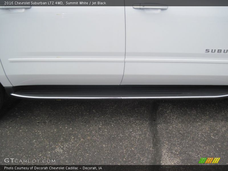Summit White / Jet Black 2016 Chevrolet Suburban LTZ 4WD