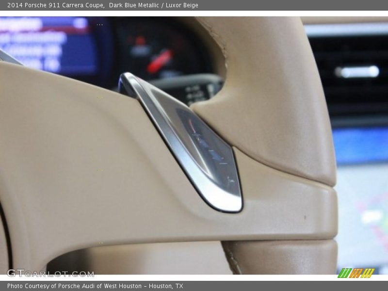 Controls of 2014 911 Carrera Coupe