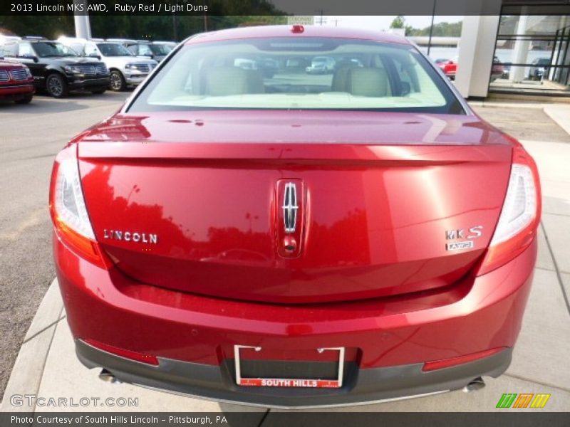 Ruby Red / Light Dune 2013 Lincoln MKS AWD
