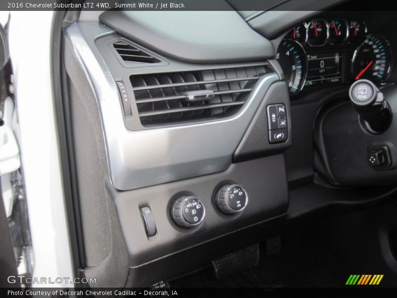 Summit White / Jet Black 2016 Chevrolet Suburban LTZ 4WD