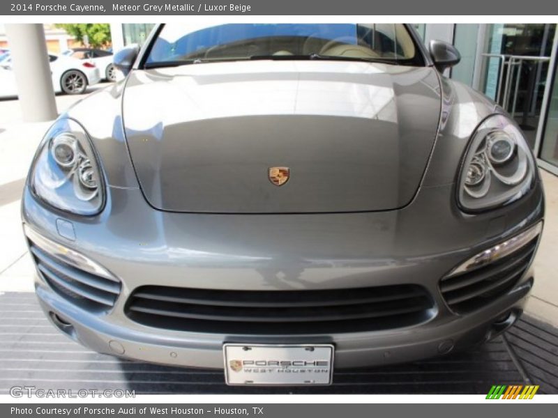 Meteor Grey Metallic / Luxor Beige 2014 Porsche Cayenne