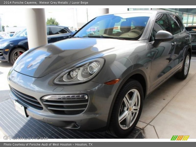 Meteor Grey Metallic / Luxor Beige 2014 Porsche Cayenne