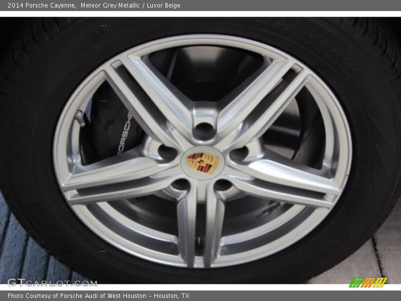 Meteor Grey Metallic / Luxor Beige 2014 Porsche Cayenne