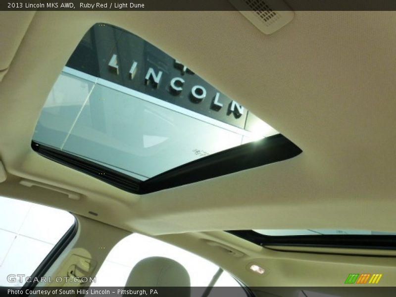 Ruby Red / Light Dune 2013 Lincoln MKS AWD