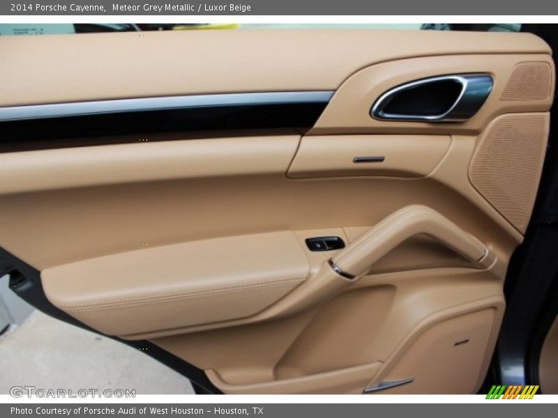 Meteor Grey Metallic / Luxor Beige 2014 Porsche Cayenne