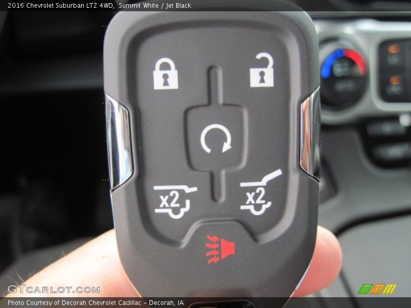 Summit White / Jet Black 2016 Chevrolet Suburban LTZ 4WD
