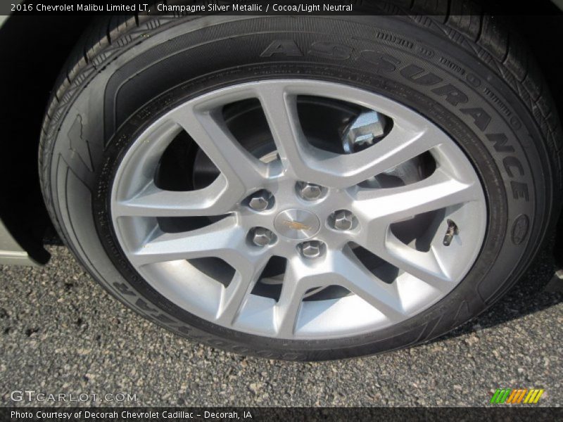 Champagne Silver Metallic / Cocoa/Light Neutral 2016 Chevrolet Malibu Limited LT