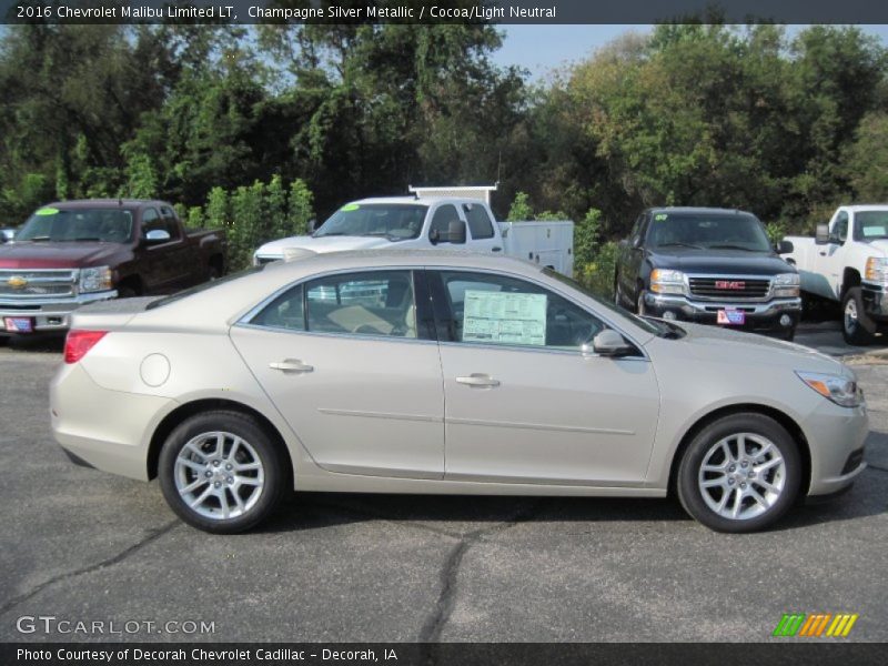 Champagne Silver Metallic / Cocoa/Light Neutral 2016 Chevrolet Malibu Limited LT