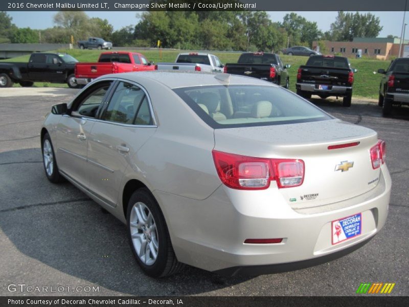 Champagne Silver Metallic / Cocoa/Light Neutral 2016 Chevrolet Malibu Limited LT