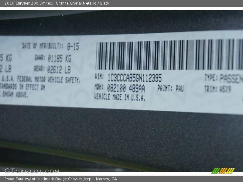 Granite Crystal Metallic / Black 2016 Chrysler 200 Limited