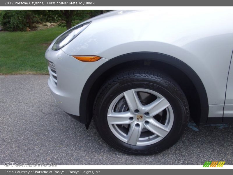 Classic Silver Metallic / Black 2012 Porsche Cayenne