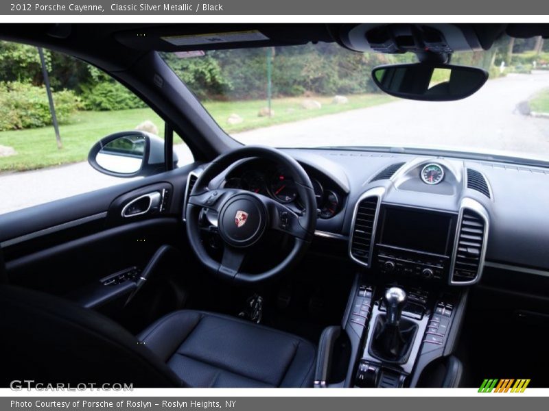 Classic Silver Metallic / Black 2012 Porsche Cayenne