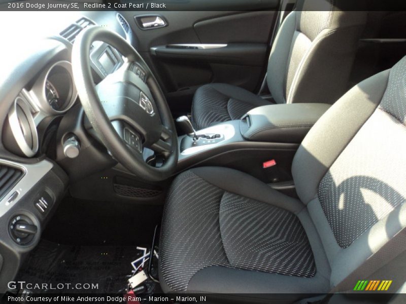 Redline 2 Coat Pearl / Black 2016 Dodge Journey SE