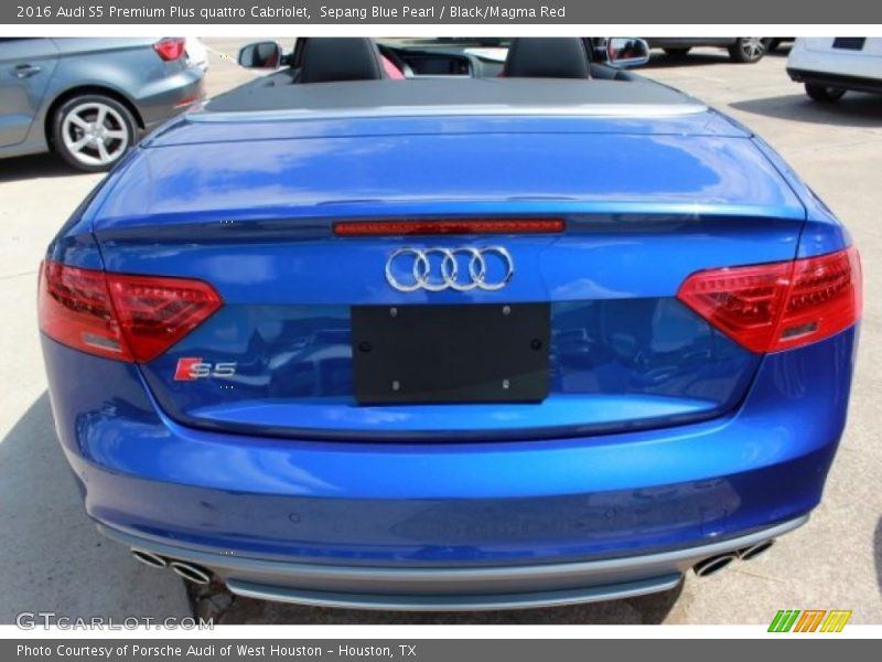 Sepang Blue Pearl / Black/Magma Red 2016 Audi S5 Premium Plus quattro Cabriolet