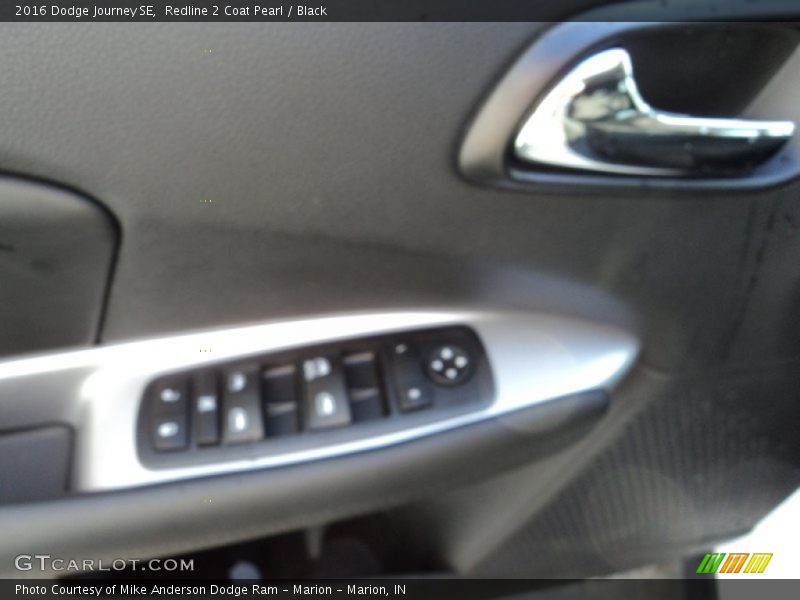 Redline 2 Coat Pearl / Black 2016 Dodge Journey SE
