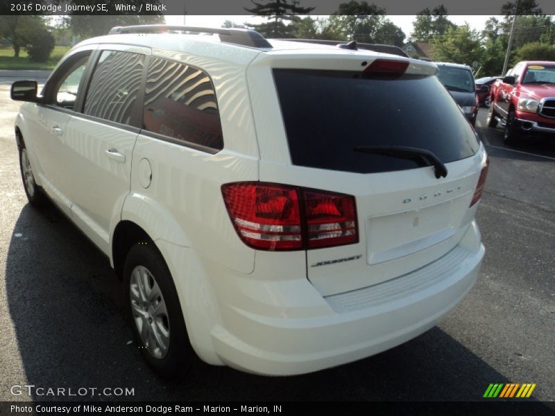 White / Black 2016 Dodge Journey SE