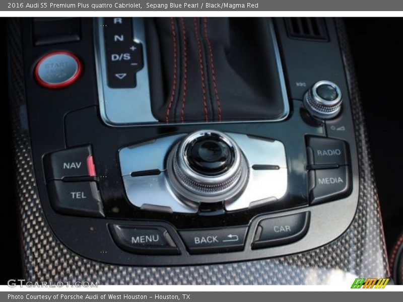 Controls of 2016 S5 Premium Plus quattro Cabriolet