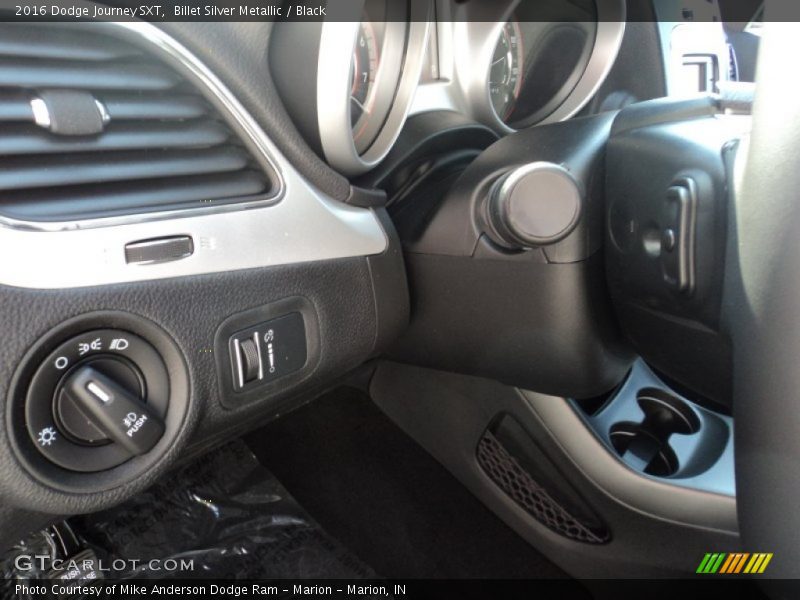 Billet Silver Metallic / Black 2016 Dodge Journey SXT