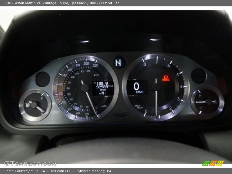  2007 V8 Vantage Coupe Coupe Gauges