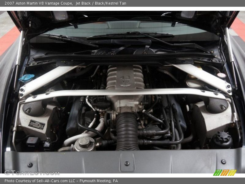 Jet Black / Black/Kestrel Tan 2007 Aston Martin V8 Vantage Coupe