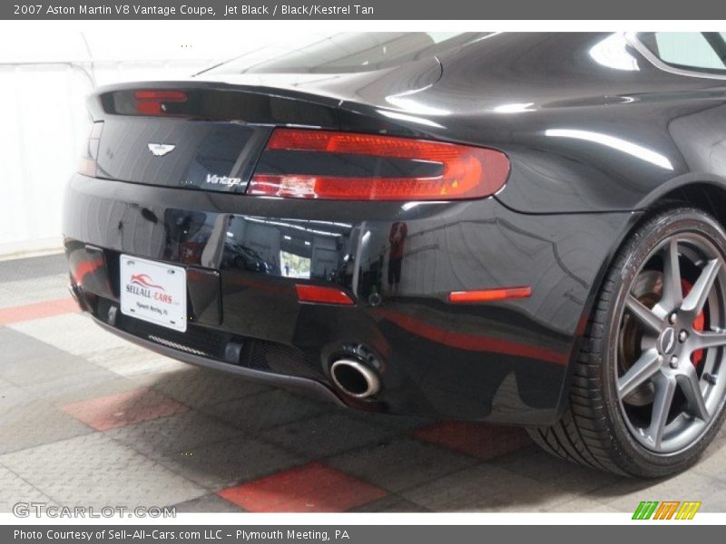 Jet Black / Black/Kestrel Tan 2007 Aston Martin V8 Vantage Coupe