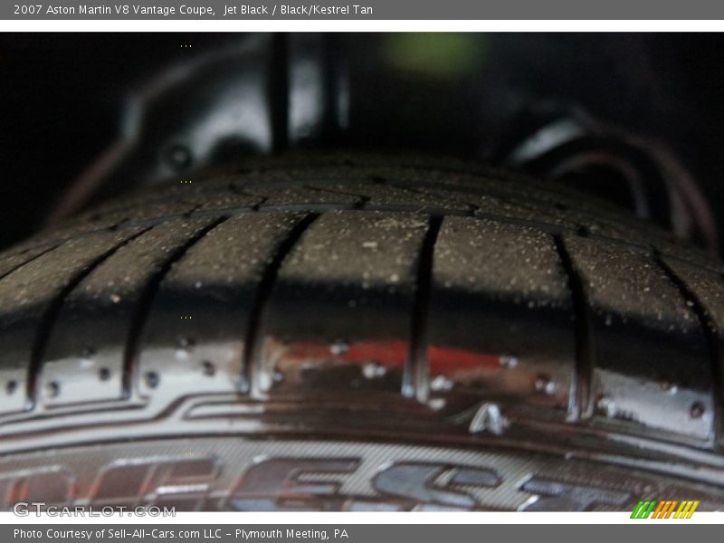 Jet Black / Black/Kestrel Tan 2007 Aston Martin V8 Vantage Coupe