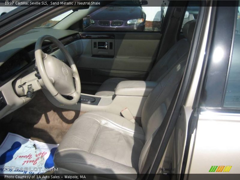 Sand Metallic / Neutral Shale 1997 Cadillac Seville SLS