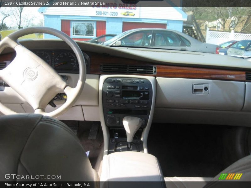 Sand Metallic / Neutral Shale 1997 Cadillac Seville SLS