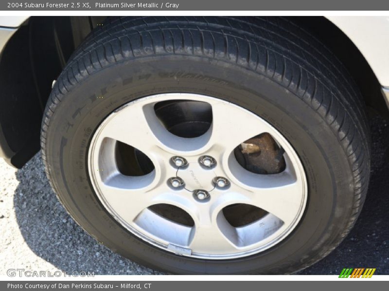 Platinum Silver Metallic / Gray 2004 Subaru Forester 2.5 XS