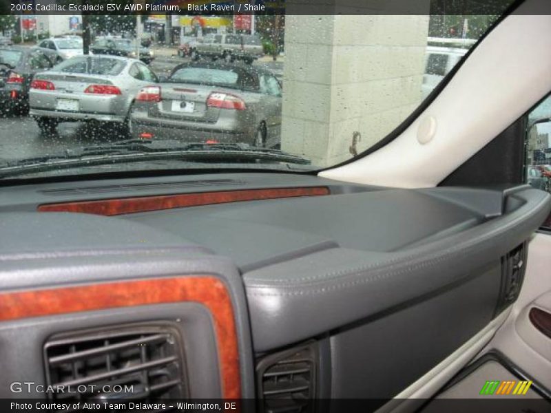 Black Raven / Shale 2006 Cadillac Escalade ESV AWD Platinum