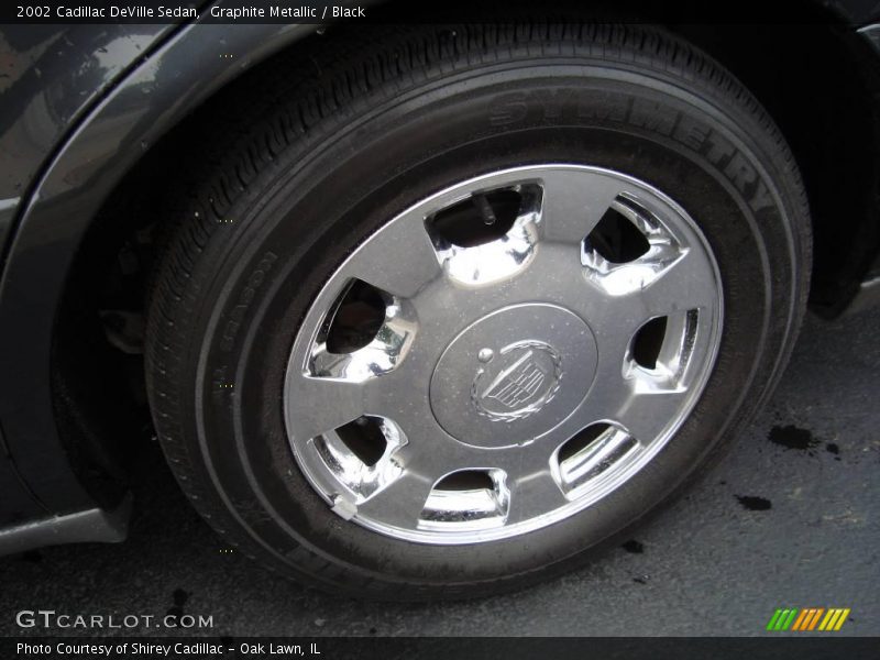 Graphite Metallic / Black 2002 Cadillac DeVille Sedan