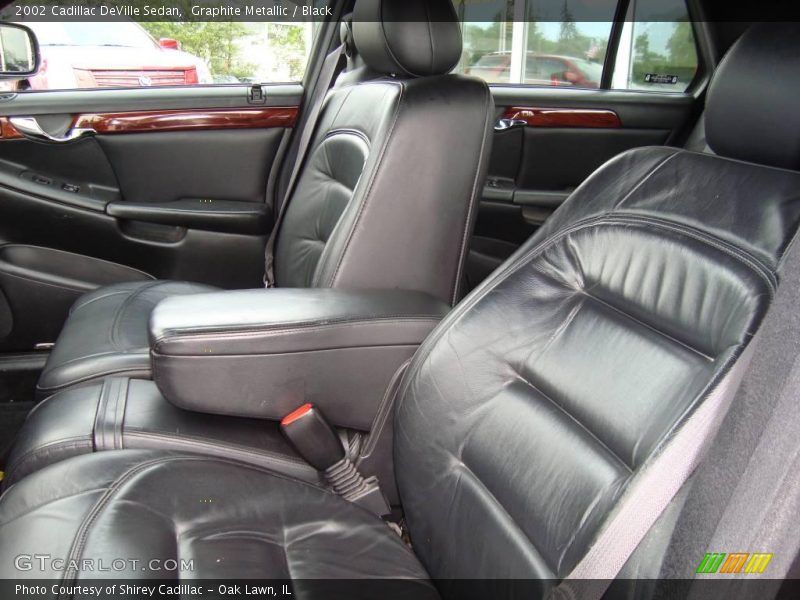 Graphite Metallic / Black 2002 Cadillac DeVille Sedan