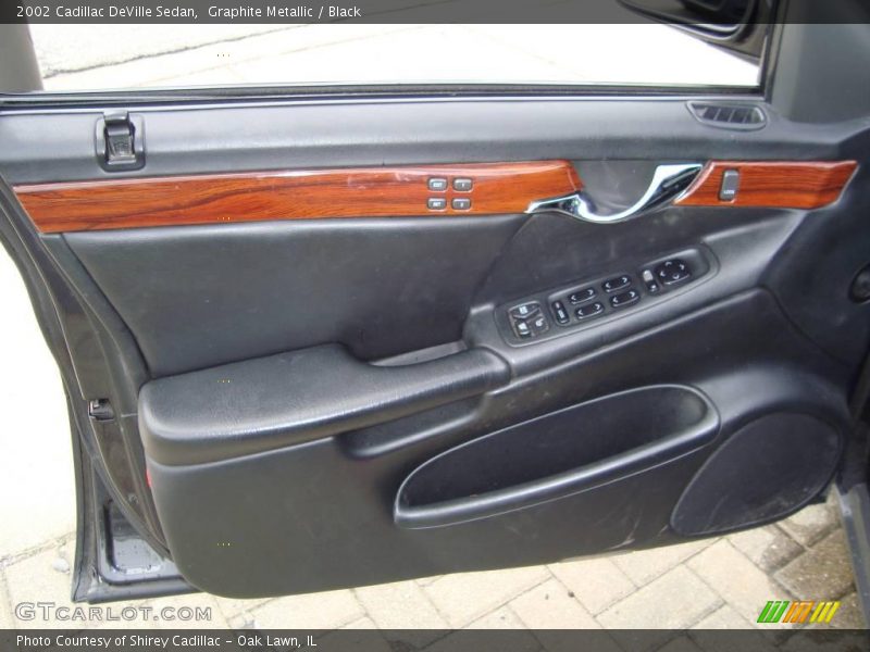 Graphite Metallic / Black 2002 Cadillac DeVille Sedan