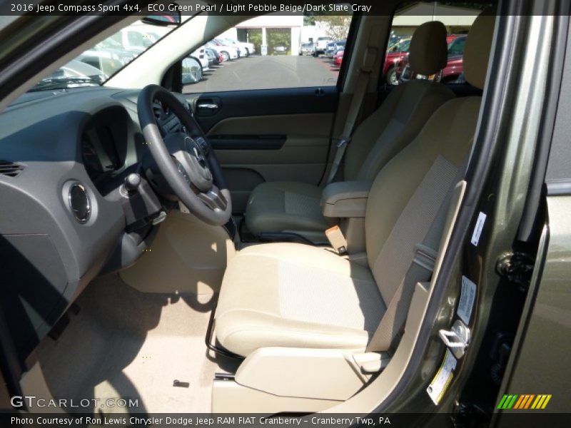 ECO Green Pearl / Light Pebble Beige/Dark Slate Gray 2016 Jeep Compass Sport 4x4