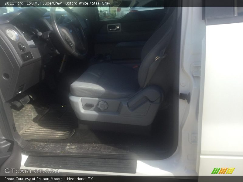 Oxford White / Steel Gray 2011 Ford F150 XLT SuperCrew
