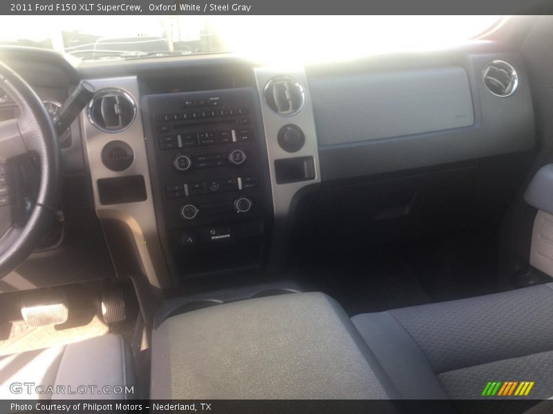 Oxford White / Steel Gray 2011 Ford F150 XLT SuperCrew