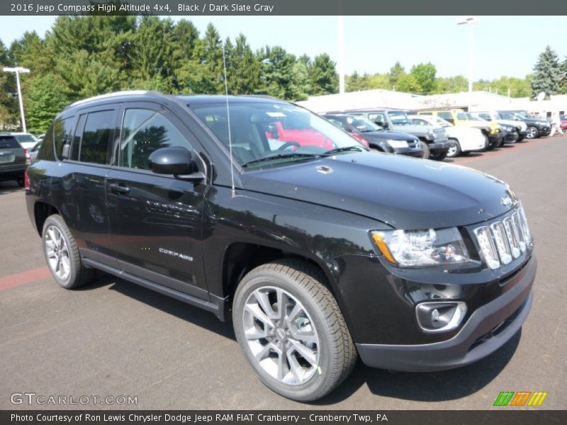 Front 3/4 View of 2016 Compass High Altitude 4x4
