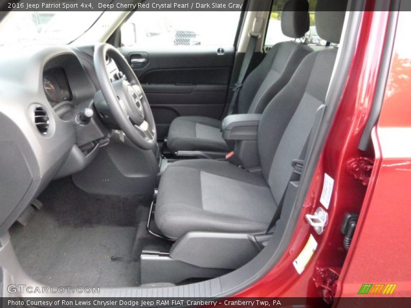  2016 Patriot Sport 4x4 Dark Slate Gray Interior