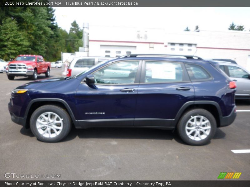 True Blue Pearl / Black/Light Frost Beige 2016 Jeep Cherokee Sport 4x4