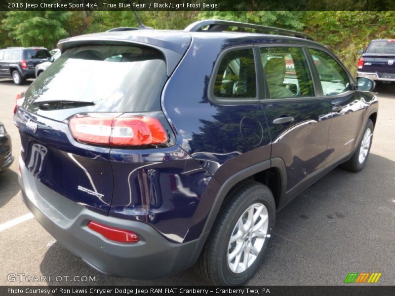 True Blue Pearl / Black/Light Frost Beige 2016 Jeep Cherokee Sport 4x4