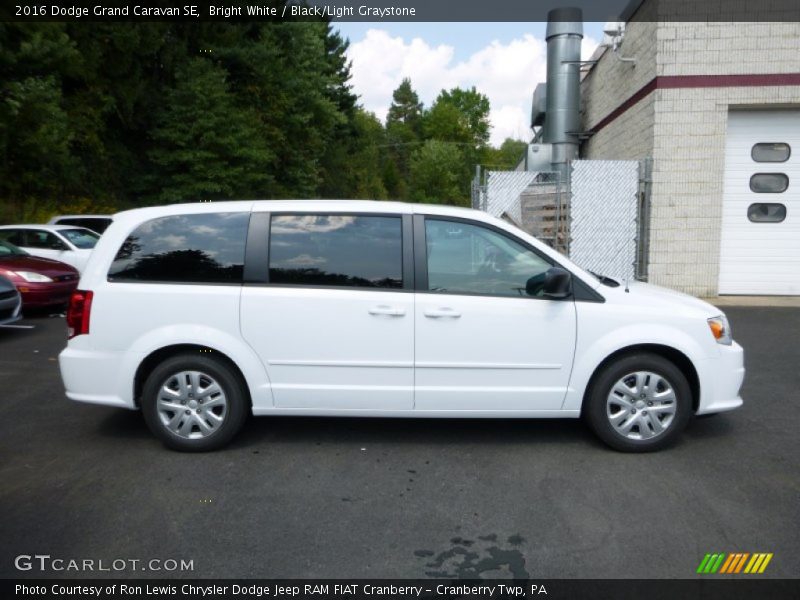  2016 Grand Caravan SE Bright White