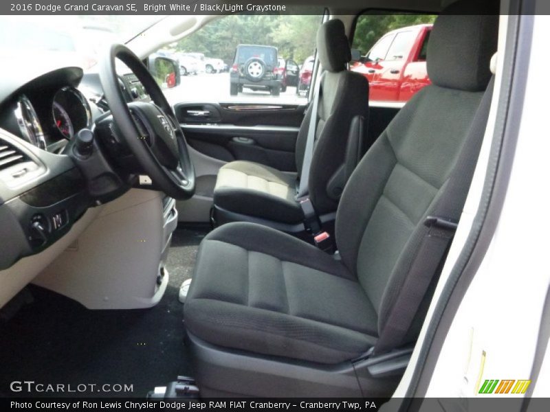  2016 Grand Caravan SE Black/Light Graystone Interior