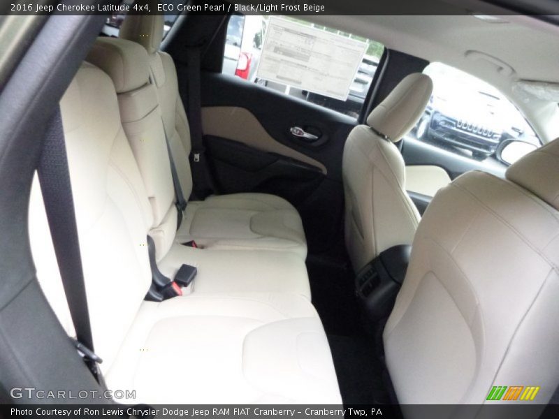 ECO Green Pearl / Black/Light Frost Beige 2016 Jeep Cherokee Latitude 4x4
