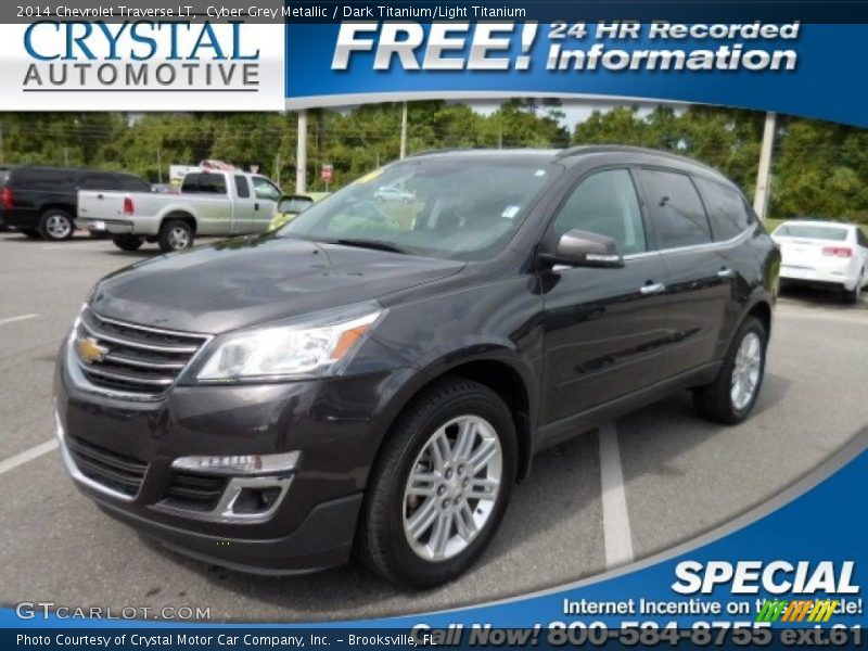 Cyber Grey Metallic / Dark Titanium/Light Titanium 2014 Chevrolet Traverse LT