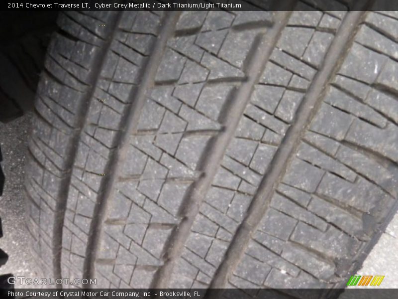 Cyber Grey Metallic / Dark Titanium/Light Titanium 2014 Chevrolet Traverse LT