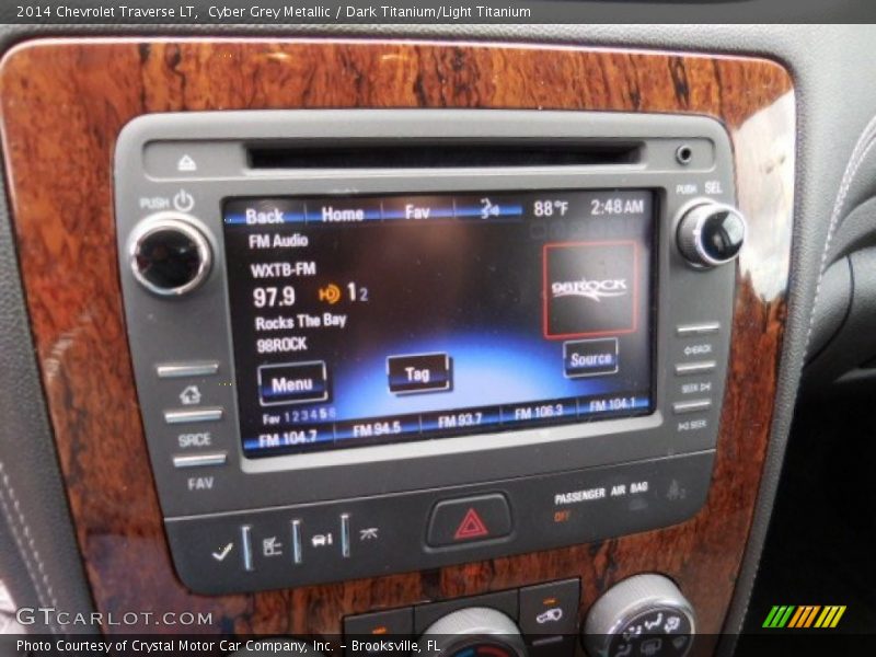 Cyber Grey Metallic / Dark Titanium/Light Titanium 2014 Chevrolet Traverse LT
