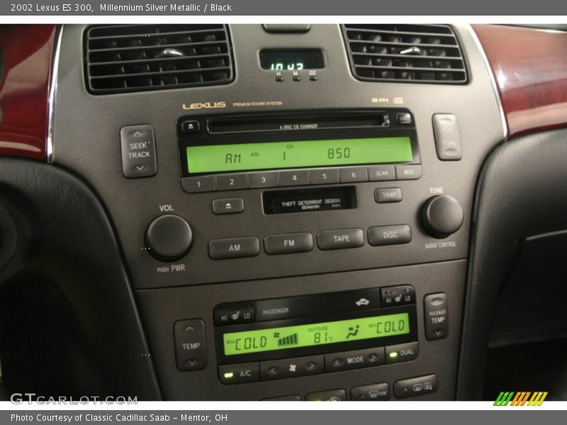 Millennium Silver Metallic / Black 2002 Lexus ES 300