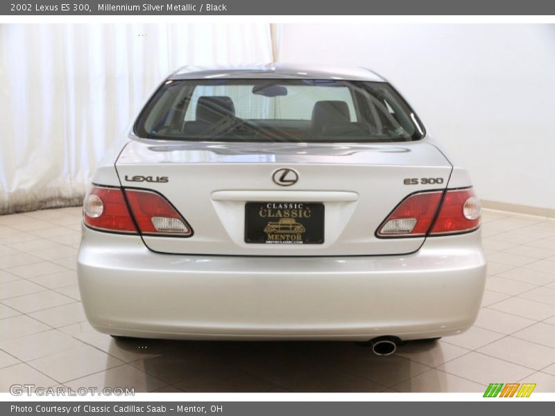 Millennium Silver Metallic / Black 2002 Lexus ES 300