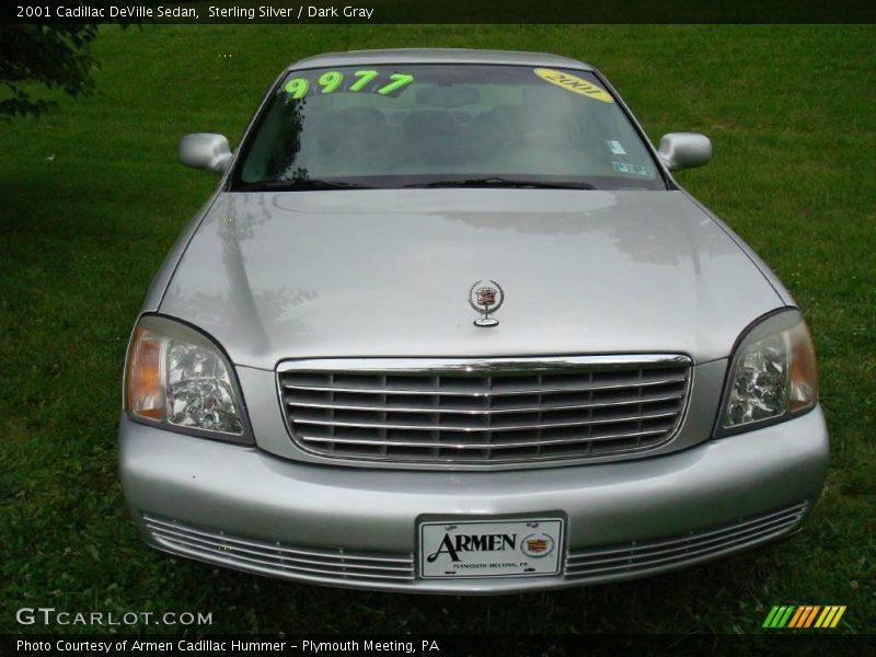 Sterling Silver / Dark Gray 2001 Cadillac DeVille Sedan